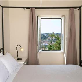 3 bedroom villa with heated pool in Kassiopi, Corfu, sleeps 6